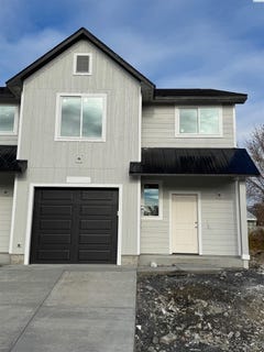 /international/us/3471-w-6th-place-kennewick-wa-110103983906/