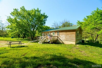 /international/us/steelville-mo-110107509989/