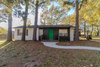 /international/us/1760-pine-woods-road-springdale-ar-110107851899/