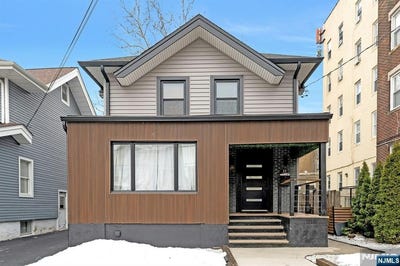 /international/us/31-72nd-street-north-bergen-nj-110106326238/