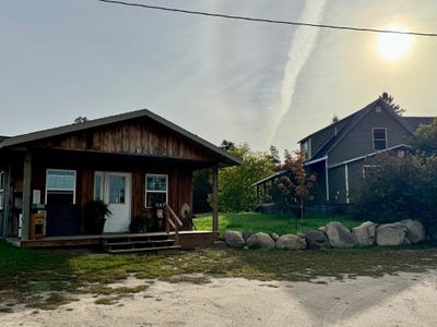 /international/us/14844-129th-avenue-park-rapids-mn-110119562776/