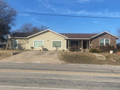 /international/us/901-w-wrights-avenue-comanche-tx-110096939387/