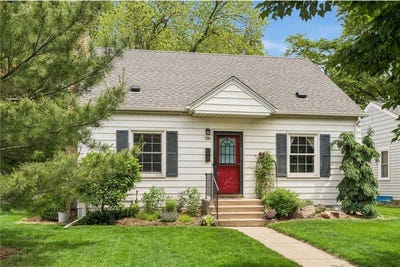 /international/us/3301-brownlow-avenue-saint-louis-park-mn-110108544089/