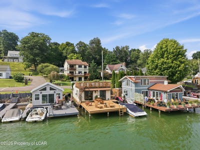 /international/us/1428-lakeside-drive-harveys-lake-pa-110120461371/