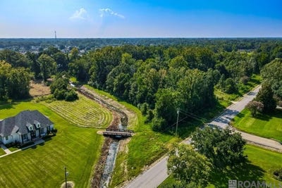 /international/us/16274-tillotson-rd-prairieville-la-110101807985/