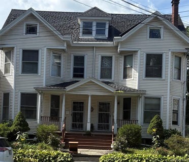 /international/us/37-clinton-avenue-kingston-ny-110120516830/