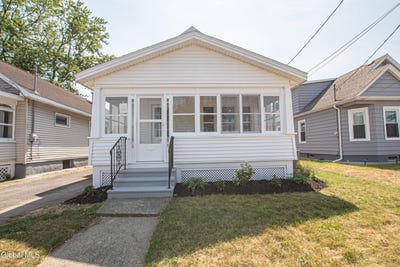 /international/us/1628-hawthorne-street-schenectady-ny-110100916794/