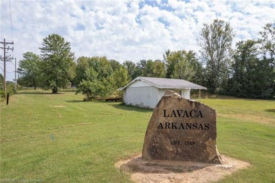 /international/us/6-s-river-rd-lavaca-ar-110094794067/?lang=en