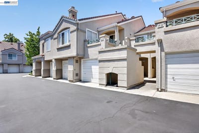 /international/us/4042-rio-ct-san-jose-ca-110108920615/