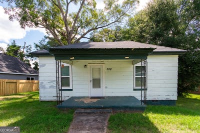 /international/us/308-poplar-hogansville-ga-110101258943/?lang=en