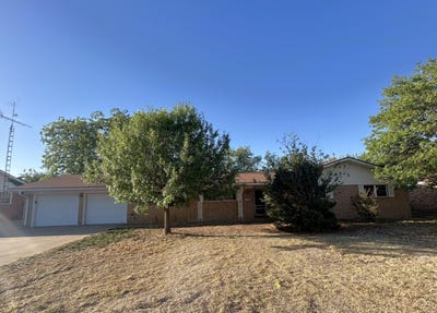 /international/us/2704-w-16th-street-plainview-tx-110107955007/