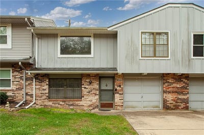 /international/us/15305-e-45th-terrace-s-independence-mo-110120746096/
