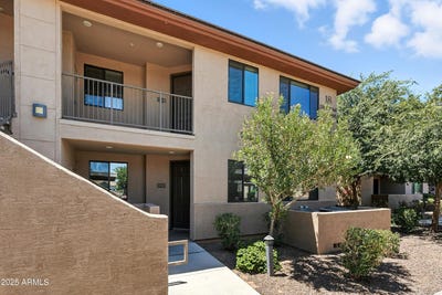 /international/us/3330-s-gilbert-road-chandler-az-110101252897/