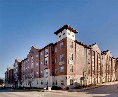 /international/us/251-w-miller-outside-area-outside-ca-ok-110106211159/