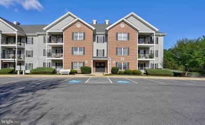 /international/us/6518-ridenour-way-e-sykesville-md-110107512446/