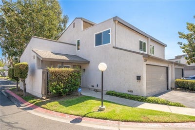 /international/us/376-n-via-marsala-anaheim-ca-110119934155/