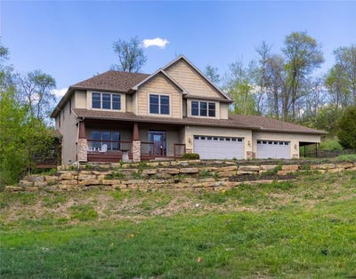 /international/us/908-87th-avenue-warren-twp-wi-110108238743/