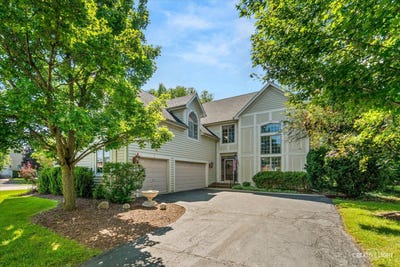 /international/us/4n468-s-robert-frost-circle-st-charles-il-110120087587/