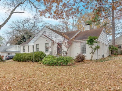 /international/us/4072-n-walnut-grove-cir-memphis-tn-110104304740/