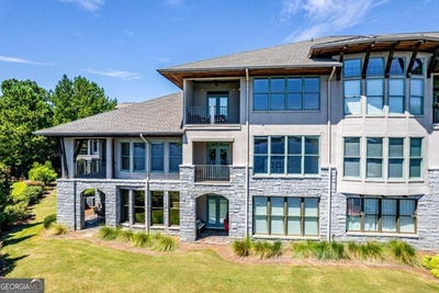 /international/us/108-unit-114-indian-summer-path-eatonton-ga-110106945390/