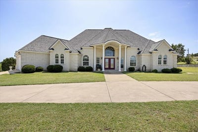 /international/us/2030-hills-court-stephenville-tx-110100258915/?lang=zh-cn