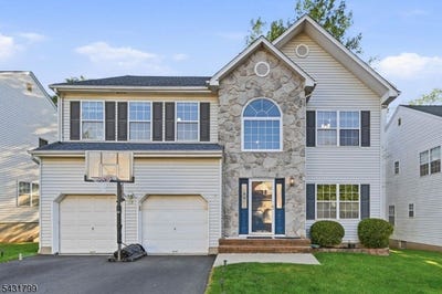 /international/us/19-colmart-way-bridgewater-twp-nj-110108013589/