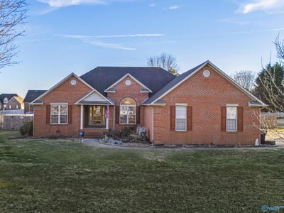 /international/us/27584-miller-lane-elkmont-al-110099721882/