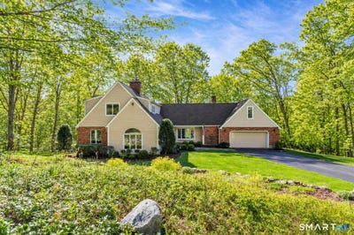 /international/us/37-hidden-brook-drive-brookfield-ct-110107755080/