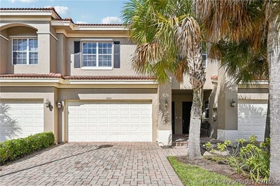 /international/us/2894-sw-cedar-dunes-drive-port-st-lucie-fl-110110354629/
