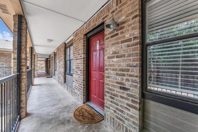 /international/us/1421-s-12th-street-waco-tx-110100534468/