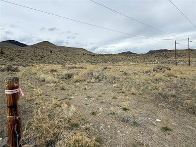 /international/us/3021-big-horn-road-melrose-mt-110107289971/