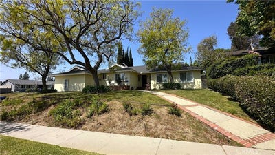 /international/us/9931-amestoy-avenue-northridge-ca-110107747444/