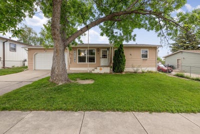 /international/us/18-crestwood-drive-rapid-city-sd-110099953211/