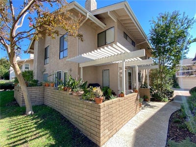 /international/us/324-w-7th-street-claremont-ca-110120527070/