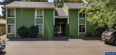 /international/us/297-main-st-w-monmouth-or-110098085109/