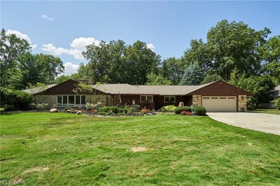/international/us/994-worton-park-drive-mayfield-village-oh-110109622365/
