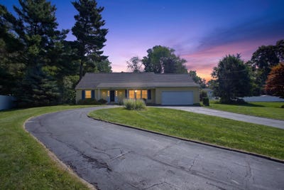/international/us/4745-birch-haven-road-jackson-mi-110119287166/