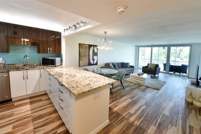 /international/us/2651-s-palm-aire-dr-pompano-beach-fl-110120830746/