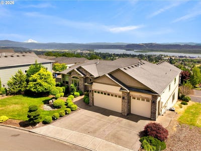 /international/us/742-w-chestnut-st-washougal-wa-110109156813/