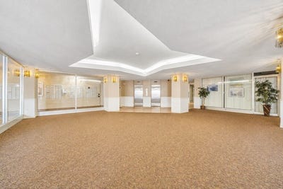 /international/us/101-mulberry-st-springfield-ma-110109144855/