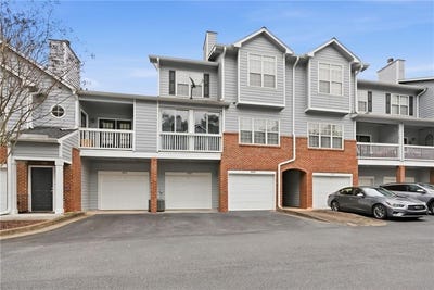 /international/us/1006-vinings-forest-lane-se-smyrna-ga-110106182818/