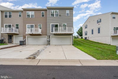 /international/us/8639-rosecrans-lane-spotsylvania-va-110101425532/
