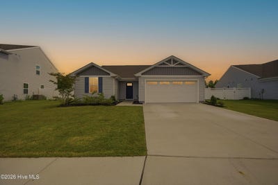 /international/us/3728-goose-pond-way-elizabeth-city-nc-110108506411/