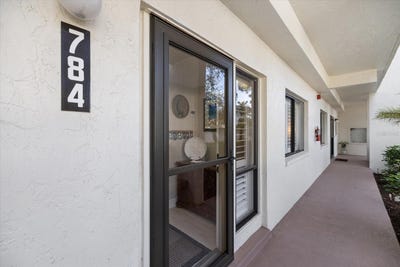 /international/us/784-bird-bay-way-venice-fl-110097121355/