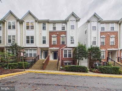 /international/us/11626-a-cavalier-landing-court-fairfax-va-110120061543/