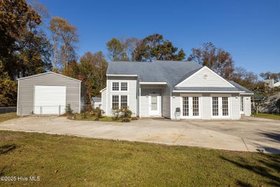 /international/us/3018-mandy-lane-morehead-city-nc-110108179497/