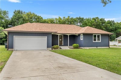 /international/us/1906-n-elm-street-nevada-mo-110100569171/