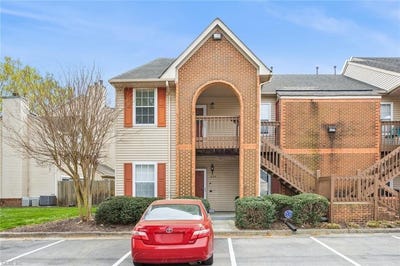 /international/us/1037-gas-light-lane-virginia-beach-va-110098572466/