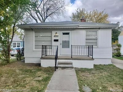 /international/us/12753-georgiana-avenue-warren-mi-110107687717/