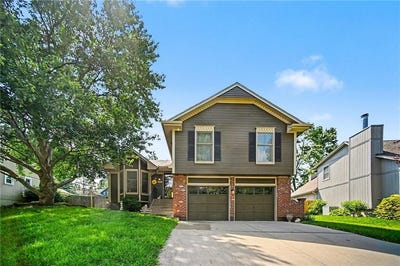 /international/us/916-nw-heatherwood-drive-blue-springs-mo-110108333760/